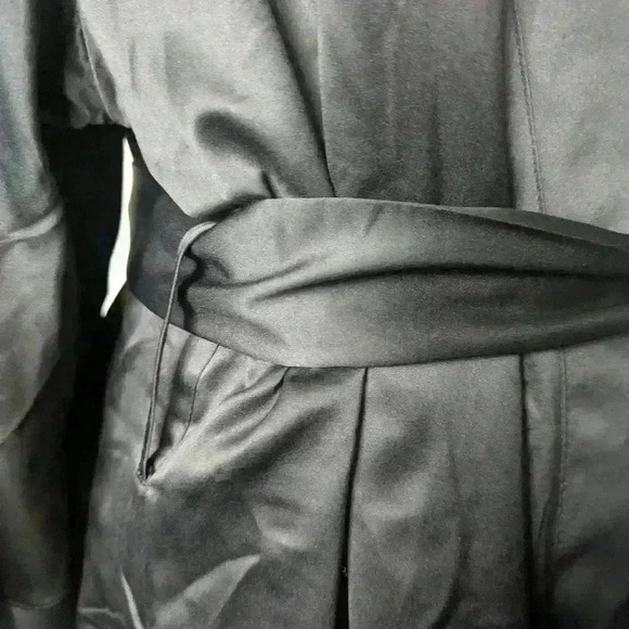 ThirdLove Black Robe - Picture 9 of 10